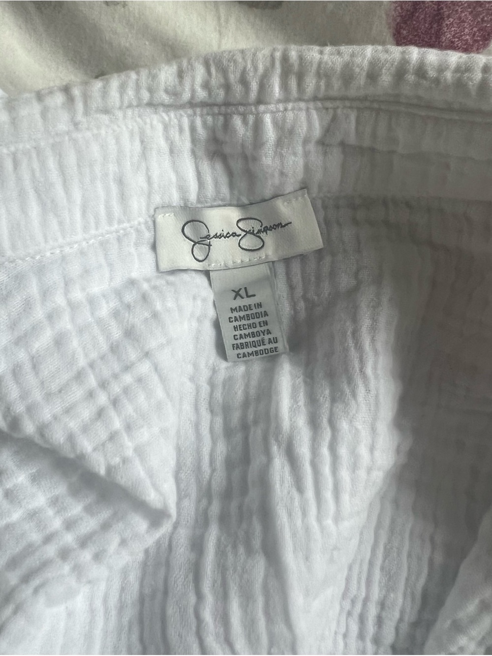Jessica Simpson White Textured Button-Front Top - Picture 4 of 5